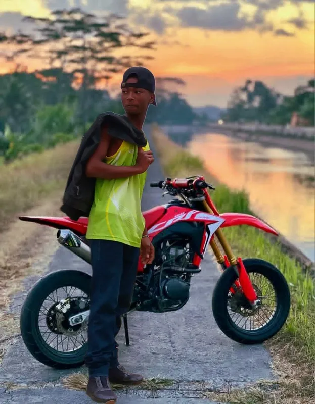 Down town ride❤️‍🔥❤️‍🔥