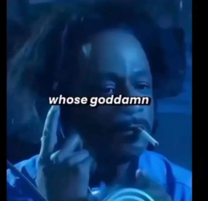 😁