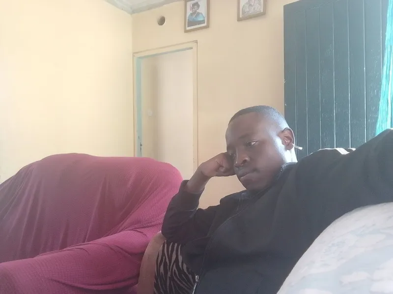 Filling lonely 🥺🥺