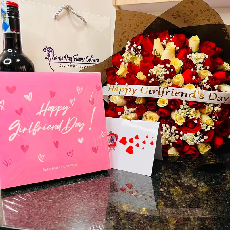 Ame ku tumia gift ama amesema girlfriends day haim husu🤭😂