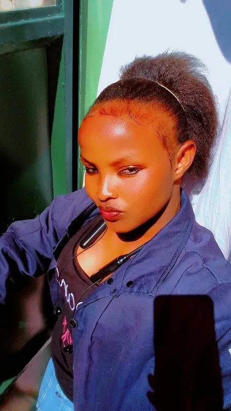 ,💞Pretty face, beautiful soul.