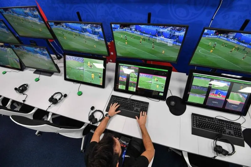Football VAR