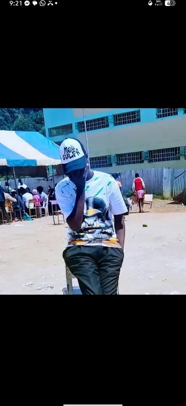 Highschoooler wako muste si tuko on