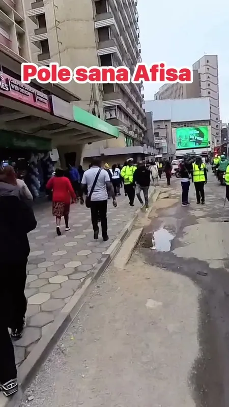 Hii ndo inaitwa kugonyoka 😂😂😂